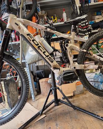 Emtb Focus Sam2 6.8 del 2022