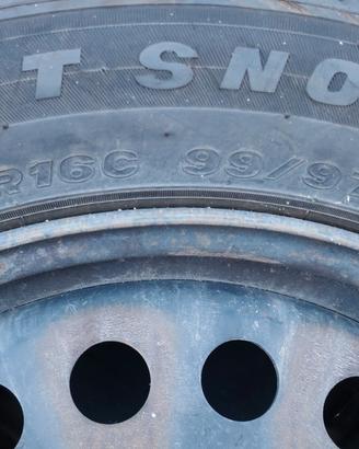Gomme invernali Maxxis 195/60R16