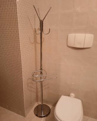 Piantana per bagno