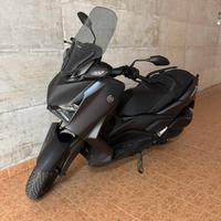 Yamaha Xmax 300 2023 Sonic Grey