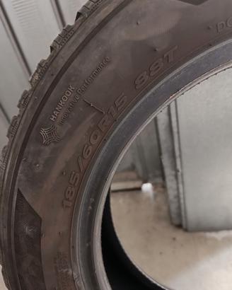 Gomme invernali quasi nuove