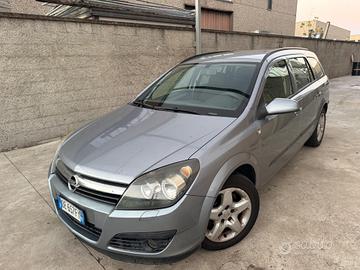 OPEL ASTRA 1.6 BENZINA EURO4 FAMIGLIARE