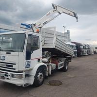Autocarro usato iveco 150e23 gru ribaltabile