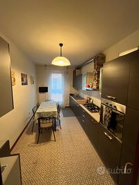 Cucina moderna L=4,8 m, già smontata