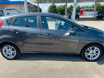 FORD FIESTA  2017