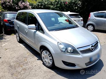 Opel Zafira 2011 