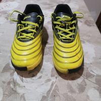 Scarpe da calcio marca Joma