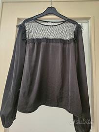 Camicetta / Blusa nera elegante con pizzo e tulle