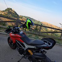 Hyperstrada 821