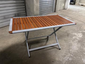 TAVOLI E SEDIE DA ESTERNO