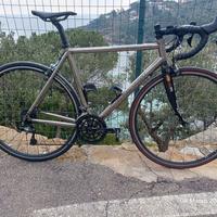 Bici in Titanio Grado 9 (3Al / 2.5V)