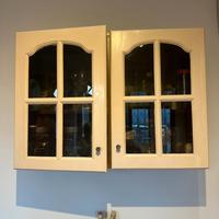 Credenza sospesa