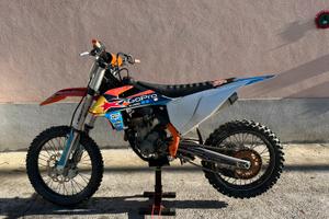 Moto cross ktm sxf sx-f 250 4t 2019