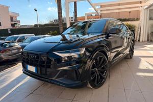 Audi SQ8 unico proprietario