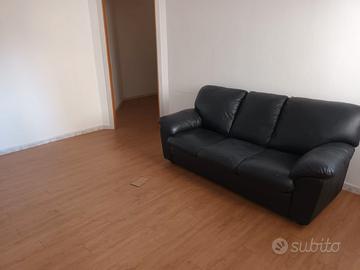 Trivano ristrutturato zona via sardegna