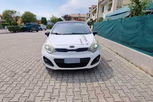 auto kia rio