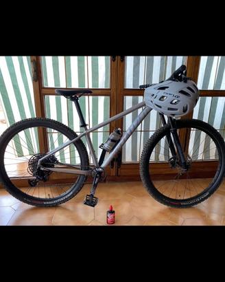 Specialized Rockhopper Expert 29