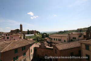 Libero posto letto camera grande per ragazze