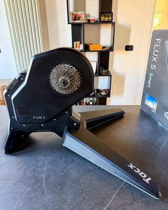 Rullo smart Tacx Flux S Smart T2900S