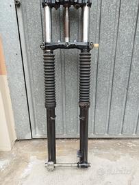 forcella Yamaha XT 550