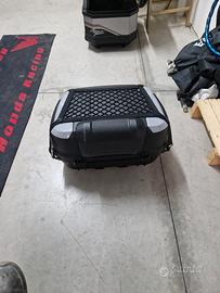 Bauletto Givi per 2 caschi 