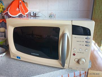 forno a microonde  Samsung 23 lt