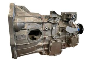 Cambio nuovo iveco  daily 3.0 6 marce