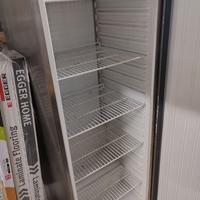 Frigorifero in acciaio