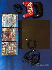 Ps4 500 GB + 2 controller + 3 Giochi