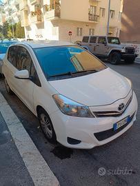 YARIS 1.4  D-4D