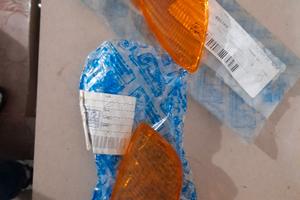 coppia frecce originali piaggio zip fino al 99