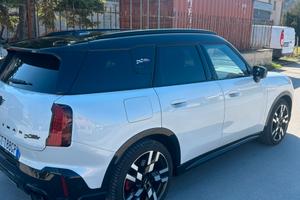 MINI John Cooper Works Countryman