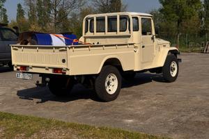 TOYOTA LAND CRUISER HJ45