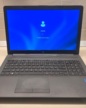 HP 250 G7 i7 8565u/16GB/nvme