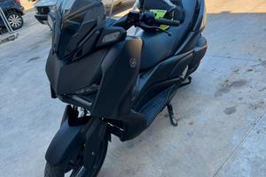 Yamaha x-max 300