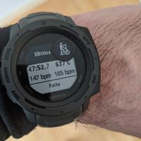 Garmin instinct 