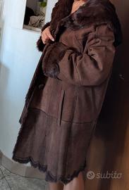 Giacca in montone donna con cappuccio – calda e el