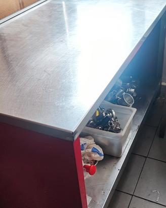 tavolo armadiato inox 150x90x90