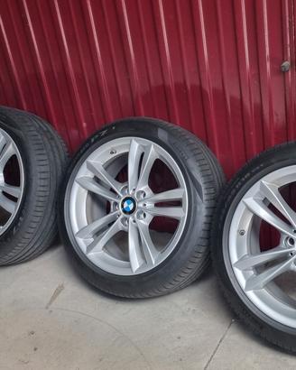 Cerchi BMW F30/F31 differenziati con gomme nuove