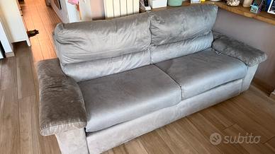 Divano letto Poltrone e sofa'