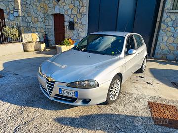 Alfa Romeo 147