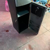 Mobiletto porta macchina caffè