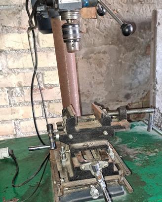 TRAPANO A COLONNA CON MORSA A CROCE