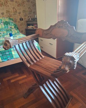 2 poltroncine  in legno modello Savonrola.Ri