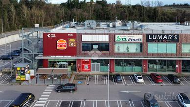 NEGOZIO A PESCHIERA DEL GARDA