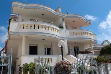 Casa fronte mare Torre San Giovanni (LE)