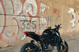 Ducati Monster 937 Plus
