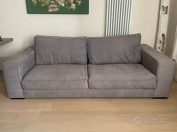 Divano tre posti “Terminal Gold” by Flexteam