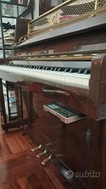 pianoforte verticale Petrof Silent