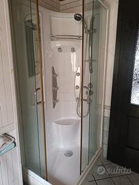 doccia idromassaggio 